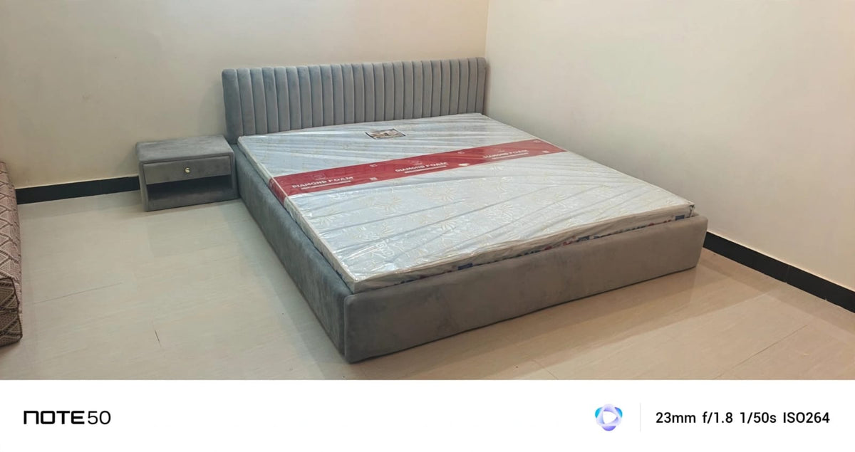 Floor Channel Bed+2side table